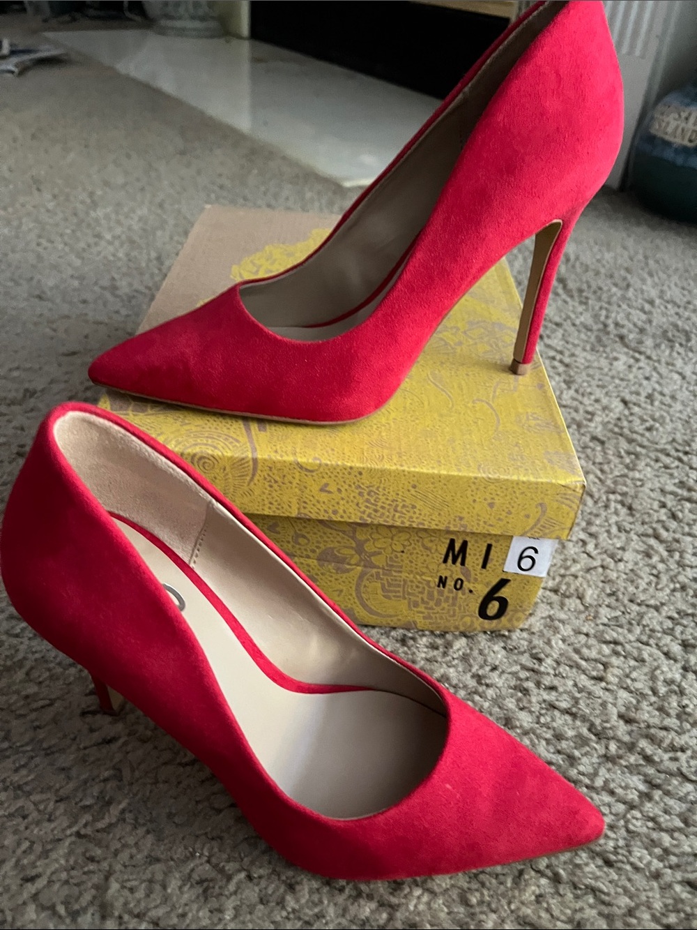 Mix no 6 Danyah heels red size 6